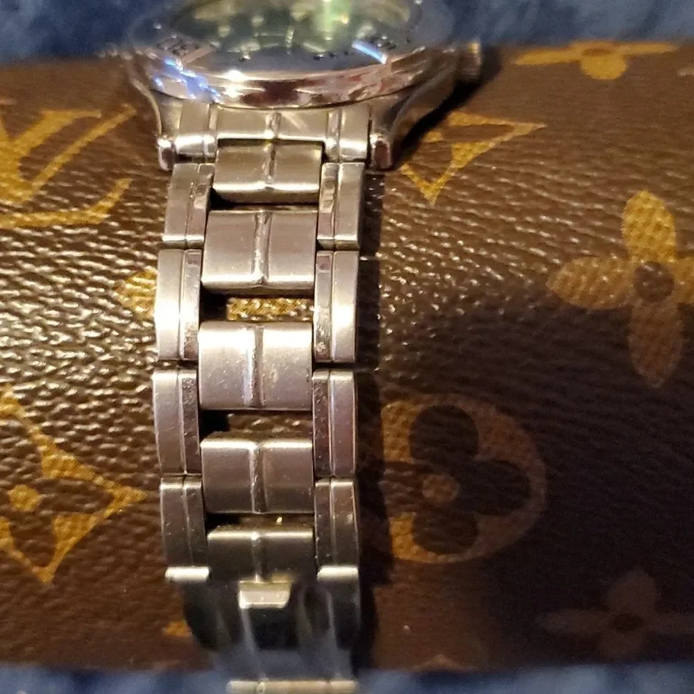 Vintage Calvin Klein 1500 Professional‎ Green Face Stainless Band 200 Meters